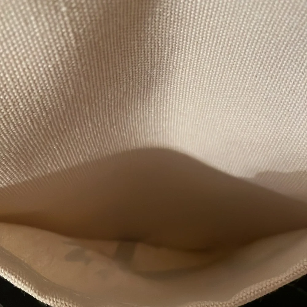 Women's N Monogrammed Tote Bag NWOT - Picture 11 of 11